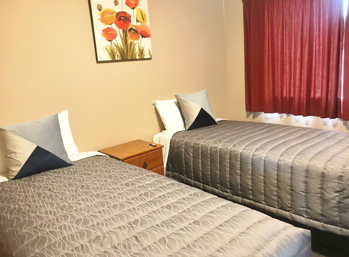Phoenix Motels Temuka Ngoại thất bức ảnh